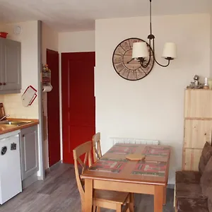 https://beau-deux-pieces-isola-2000.fr-provencehotel.com