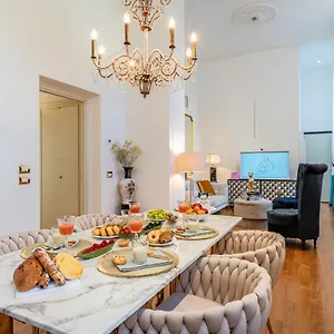 https://maison-mir.it-tuscanyhotel.com